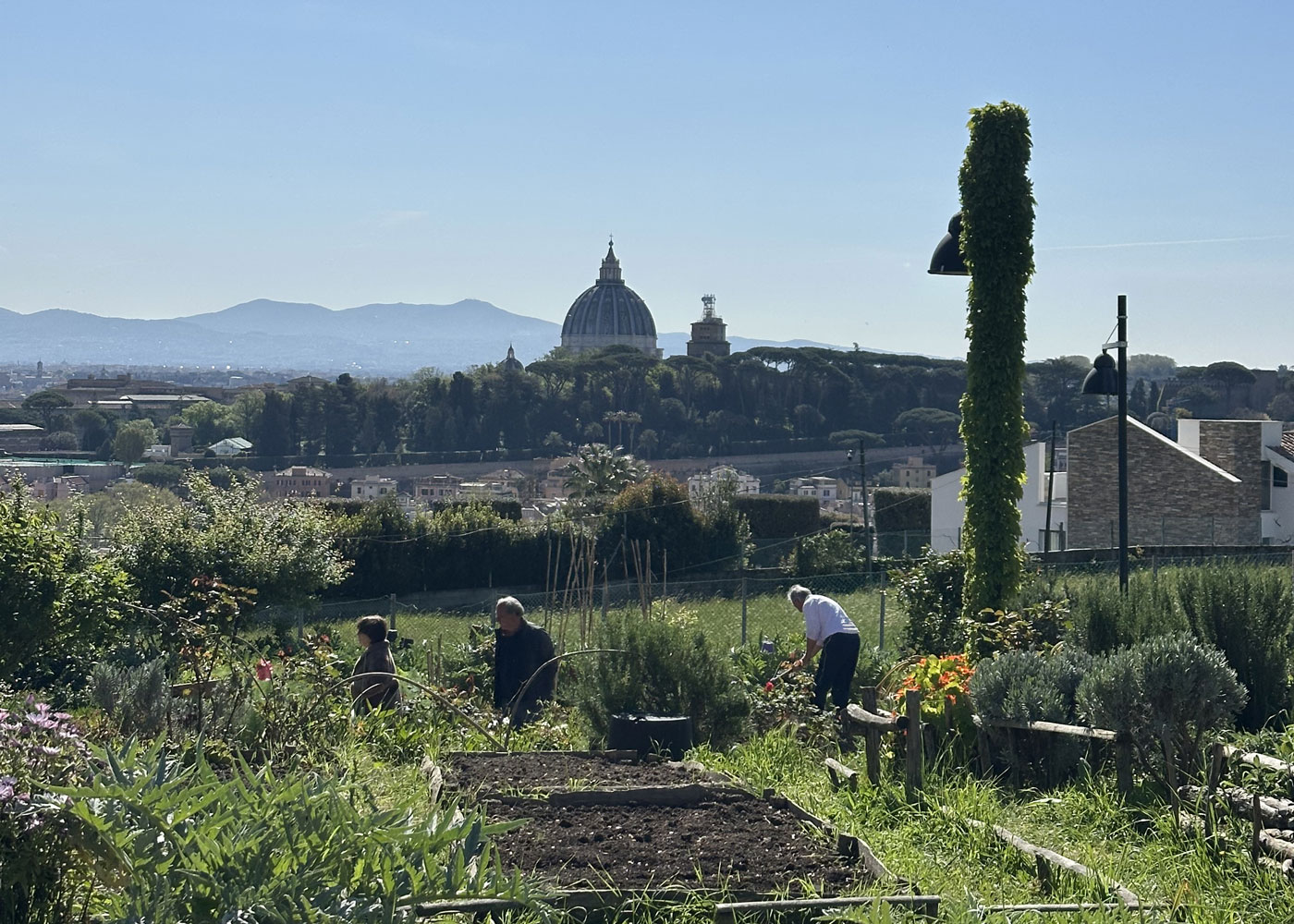 How-Rome’s-Green-Spaces-Combat-City-Living-Challenges